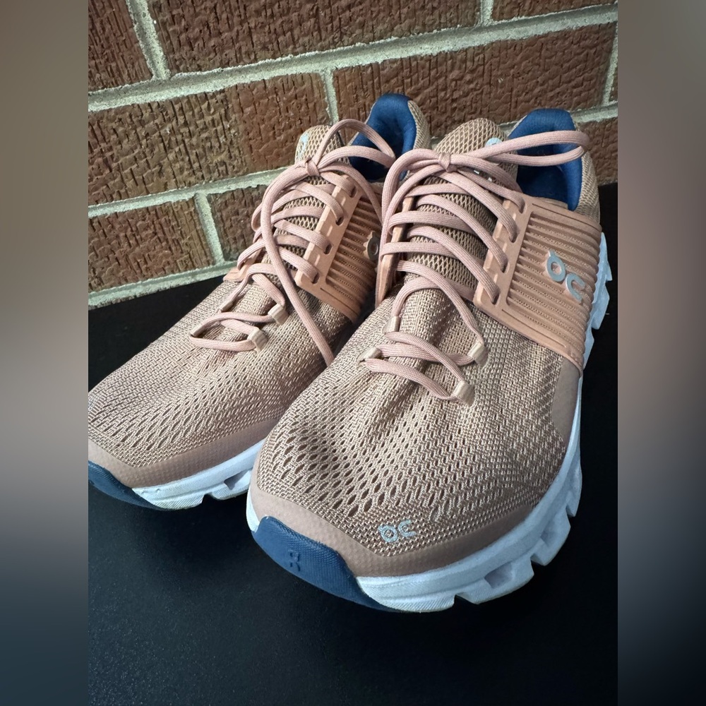 On Cloud On running cloud tech swift running shoe… - image 7